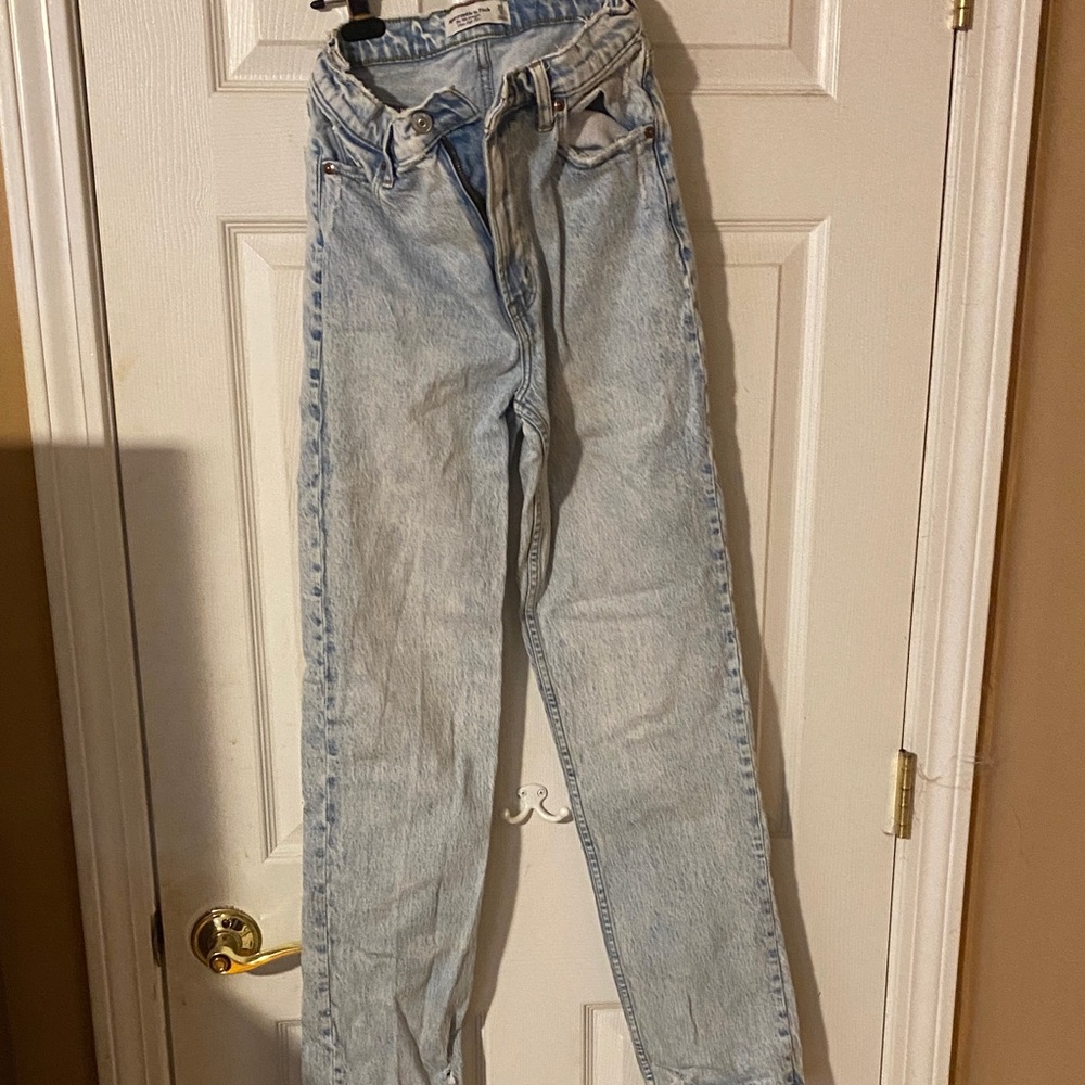 Abercrombie & Fitch 90’s straight ultra high rise